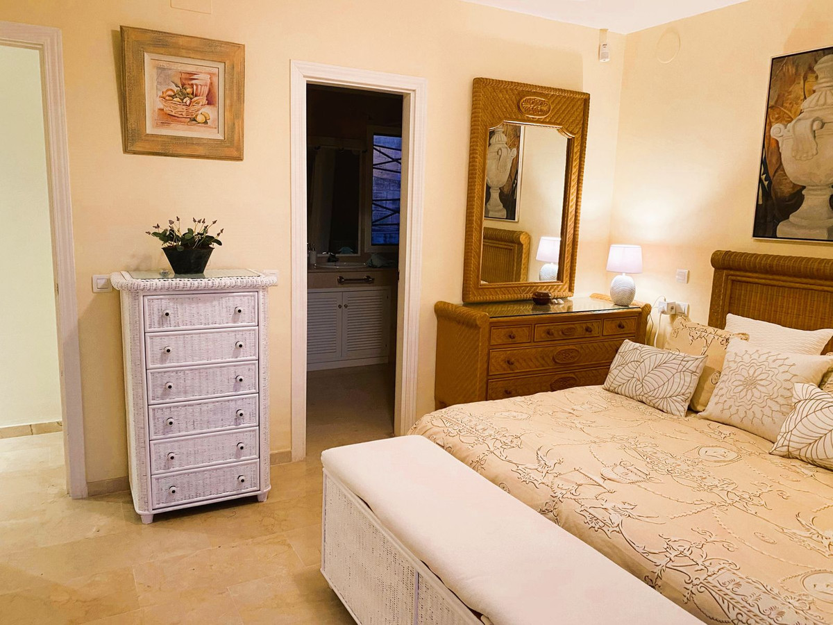 Te koop Penthouse Duplex Costa Del Sol Elviria € 595.000,-