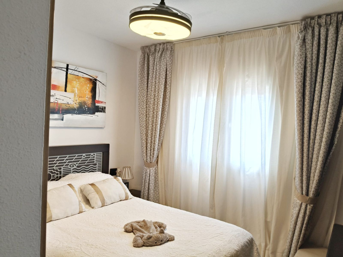 Te koop Middle Floor Apartment Costa Del Sol Montemar € 357.000,-