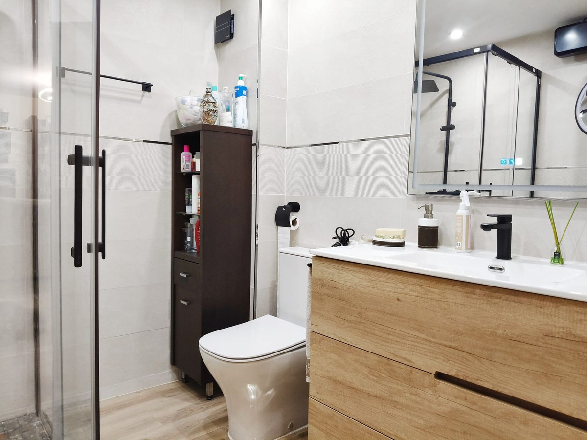 Te koop Middle Floor Apartment Costa Del Sol Montemar € 357.000,-