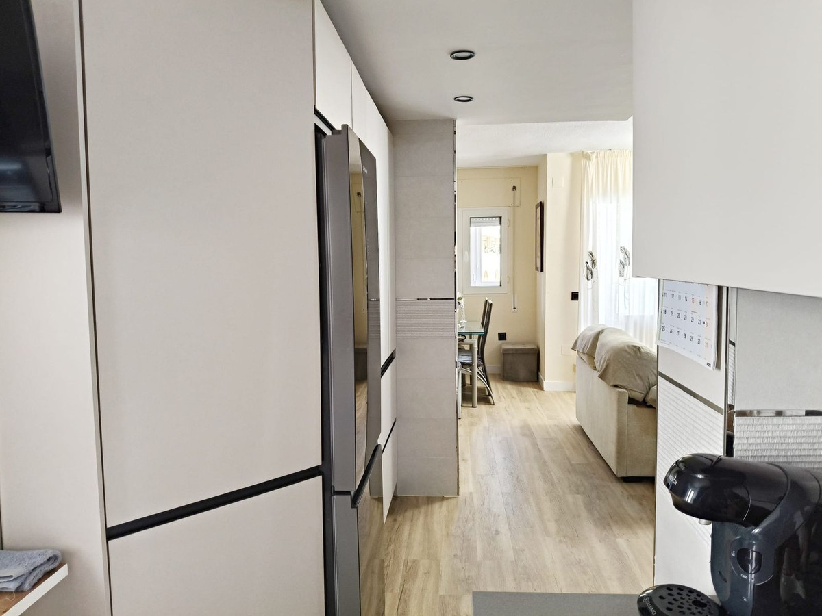 Te koop Middle Floor Apartment Costa Del Sol Montemar € 357.000,-