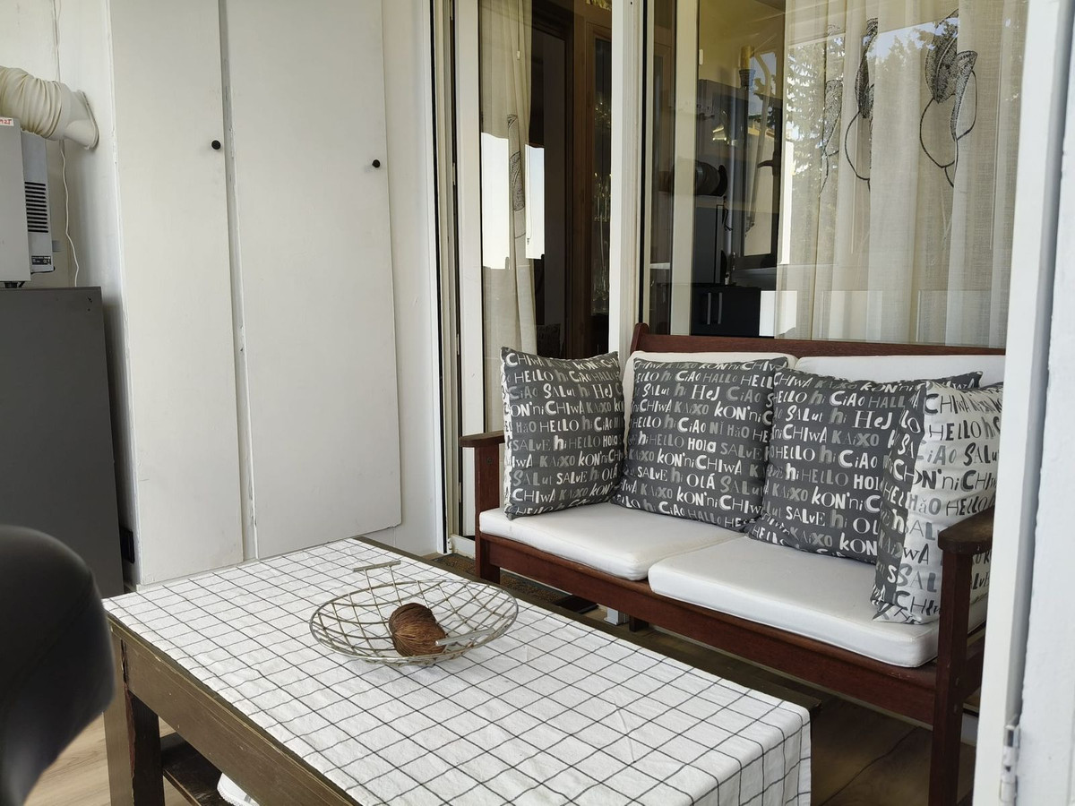 Te koop Middle Floor Apartment Costa Del Sol Montemar € 357.000,-