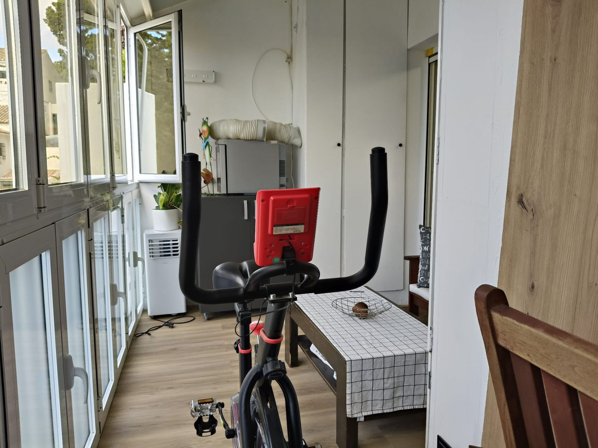 Te koop Middle Floor Apartment Costa Del Sol Montemar € 357.000,-