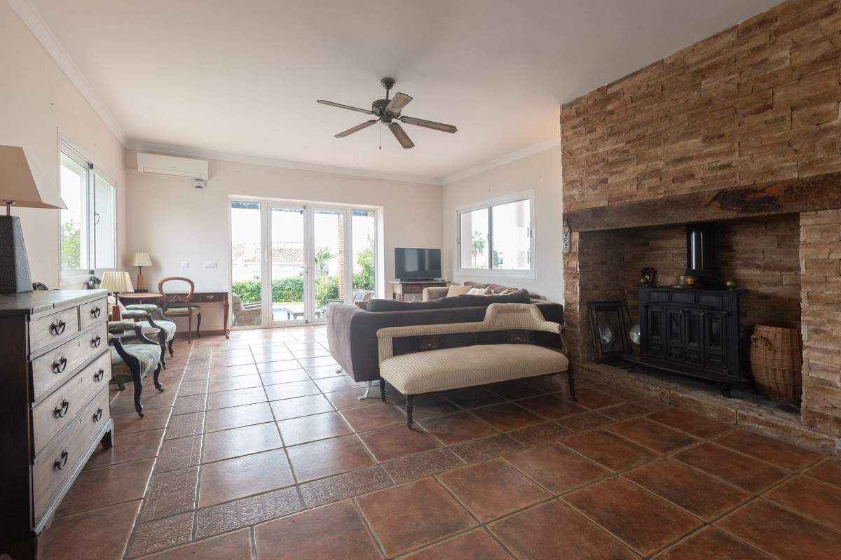 Te koop Vrijstaande Villa Costa Del Sol Mijas Costa € 1.100.000,-