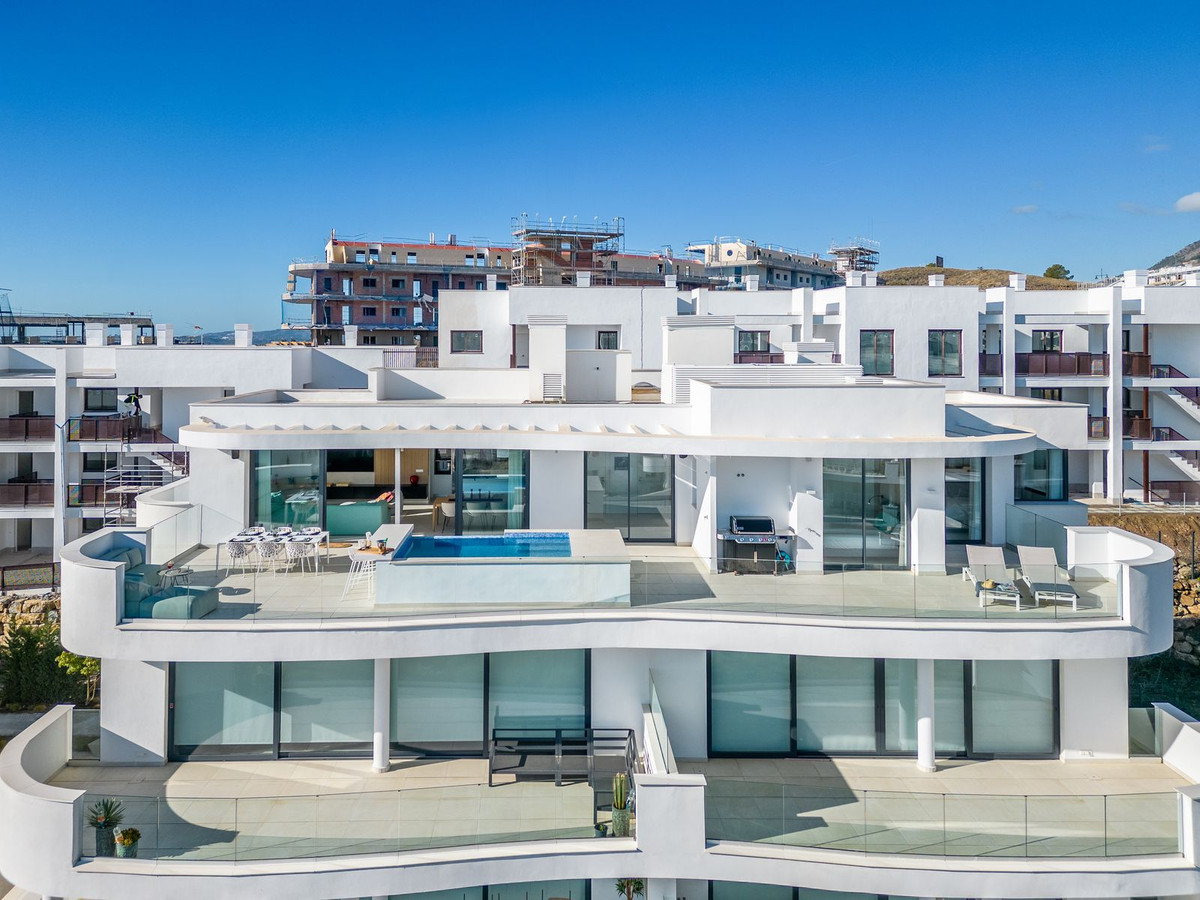 Te koop Penthouse Costa Del Sol Fuengirola € 1.499.000,-