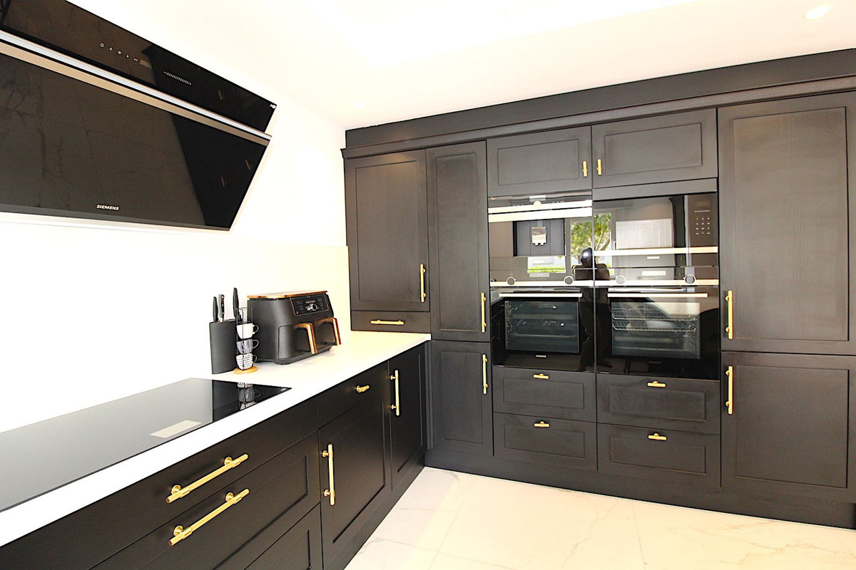 Te koop Gelijkvloers appartement Costa Del Sol San Pedro De Alcántara € 1.895.000,-