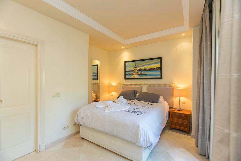 Te koop Middle Floor Apartment Costa Del Sol Marbella € 625.000,-