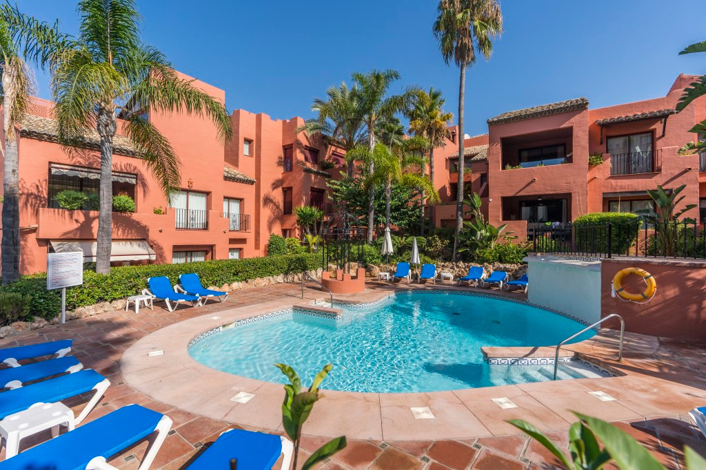 Te koop Middle Floor Apartment Costa Del Sol Marbella € 625.000,-