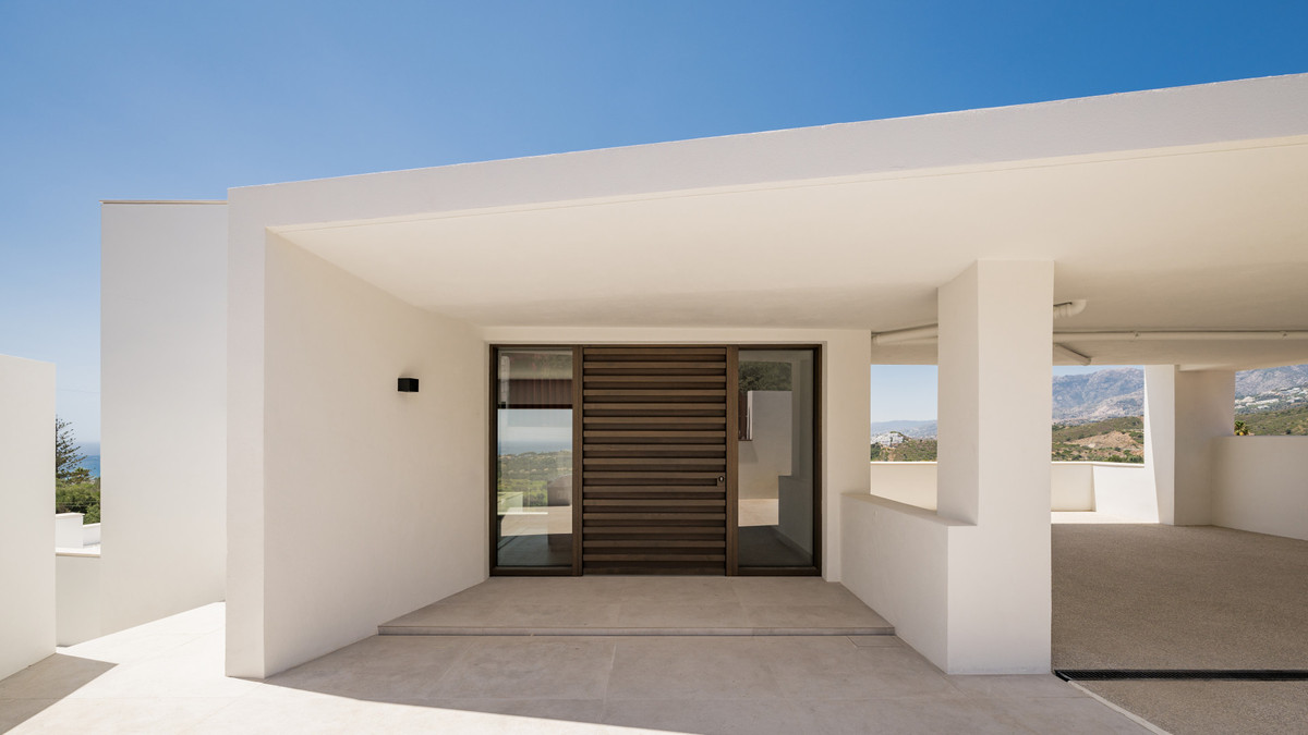 Te koop Vrijstaande Villa Costa Del Sol El Rosario € 6.500.000,-