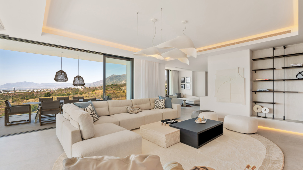 Te koop Vrijstaande Villa Costa Del Sol El Rosario € 6.500.000,-