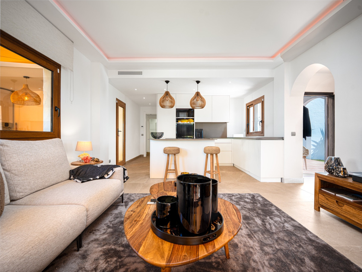 Te koop Gelijkvloers appartement Costa Del Sol Nueva Andalucía € 890.000,-