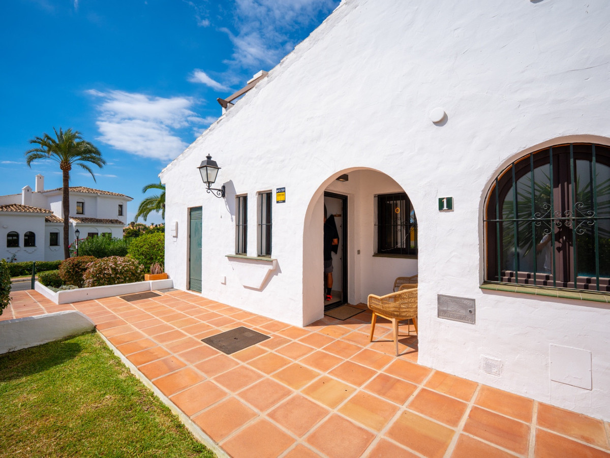 Te koop Gelijkvloers appartement Costa Del Sol Nueva Andalucía € 890.000,-
