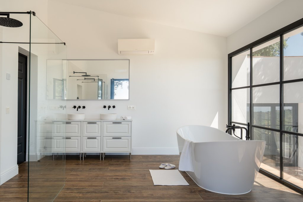 Te koop Finca - Cortijo Costa Del Sol Casares € 1.550.000,-
