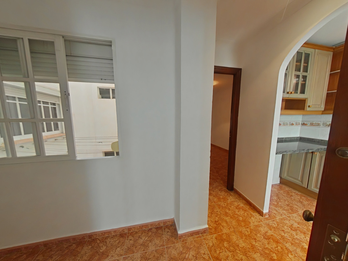 Te koop Middle Floor Apartment Costa Del Sol Málaga € 267.342,-