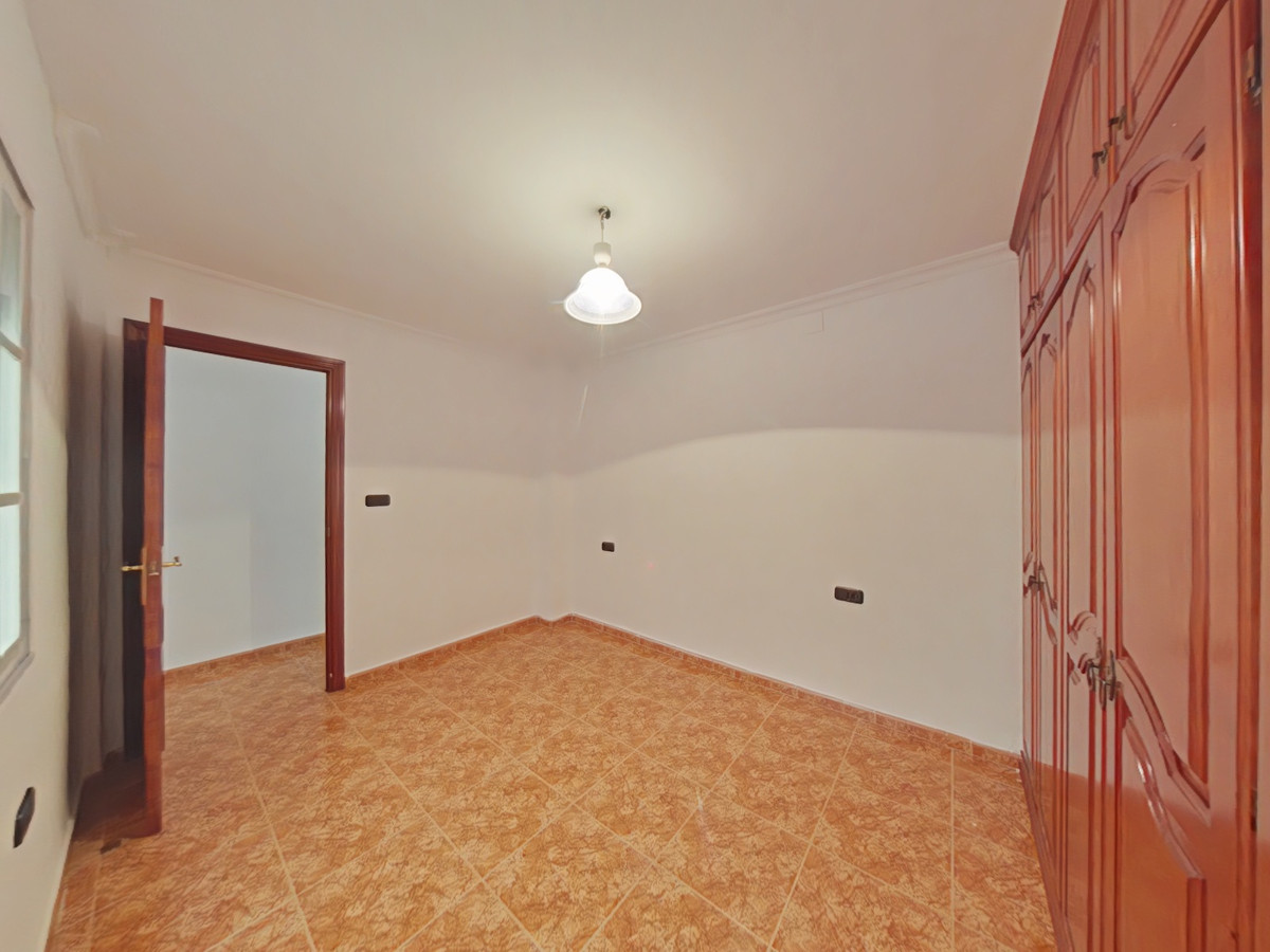 Te koop Middle Floor Apartment Costa Del Sol Málaga € 267.342,-