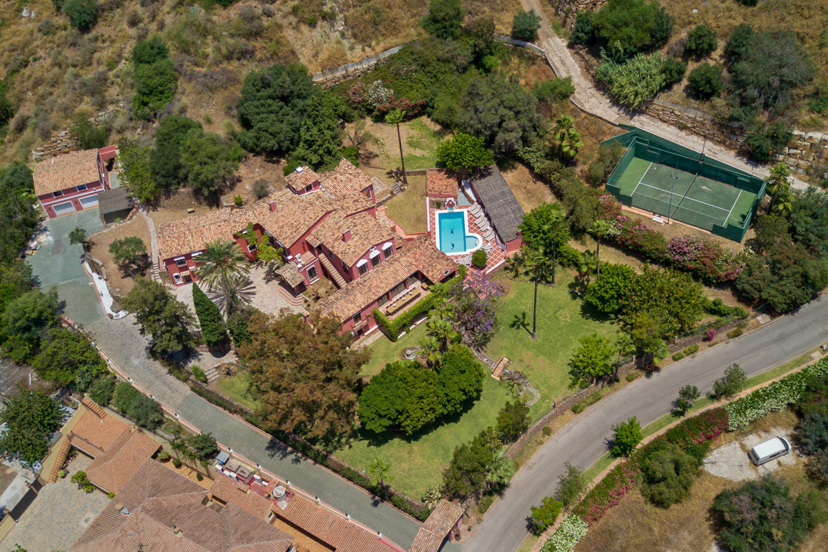 Te koop Vrijstaande Villa Costa Del Sol Benahavís € 5.450.000,-