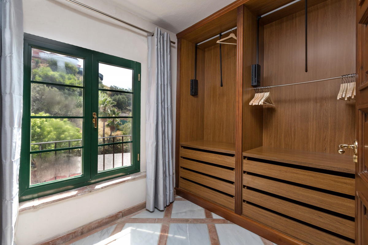 Te koop Vrijstaande Villa Costa Del Sol Benahavís € 5.450.000,-