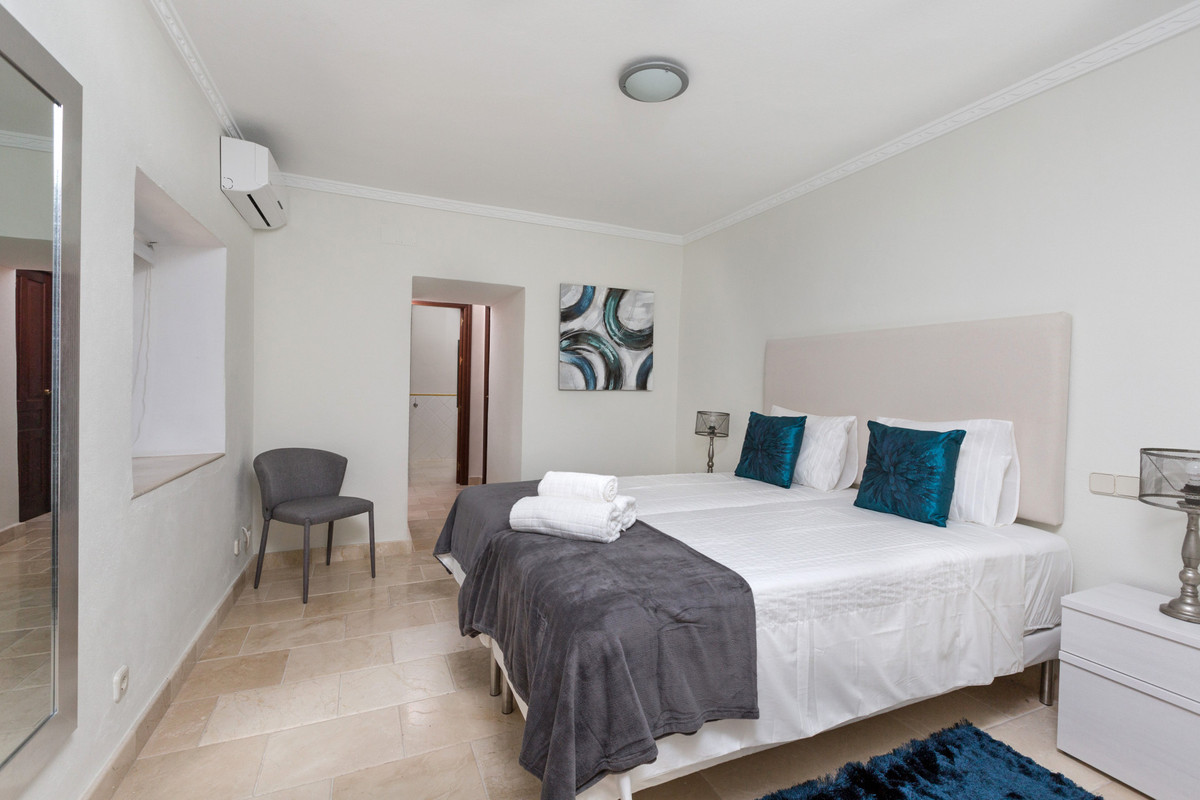 Te koop Vrijstaande Villa Costa Del Sol Benahavís € 5.450.000,-