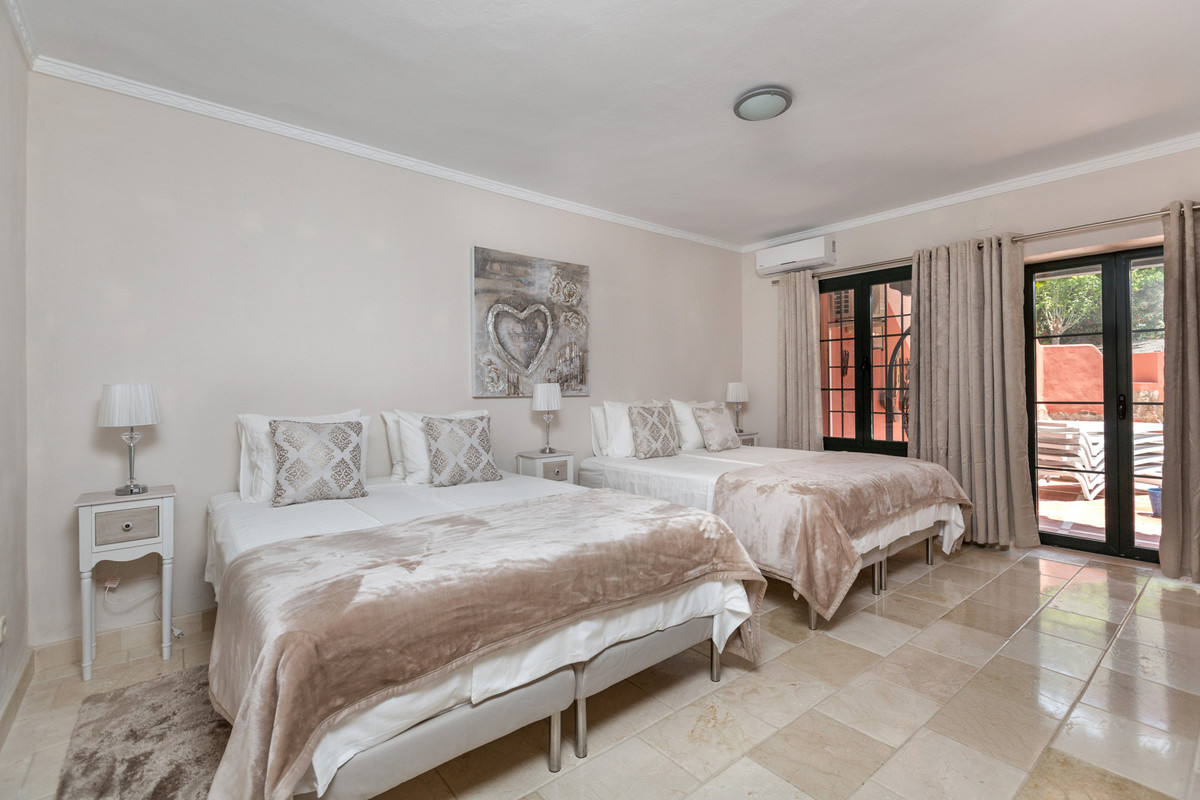 Te koop Vrijstaande Villa Costa Del Sol Benahavís € 5.450.000,-