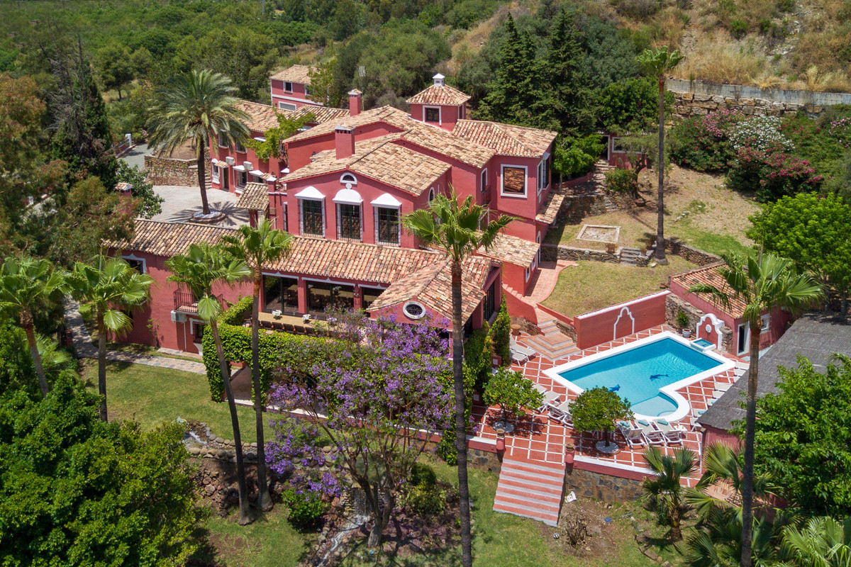 Te koop Vrijstaande Villa Costa Del Sol Benahavís € 5.450.000,-