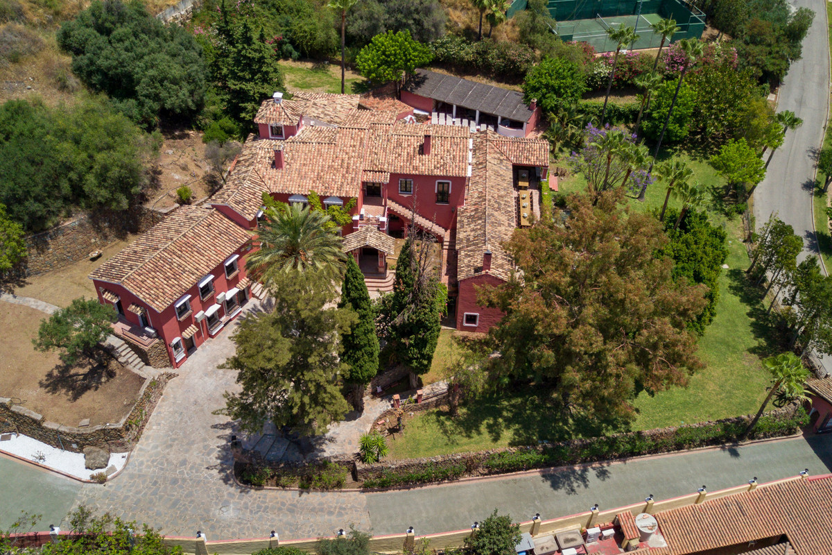 Te koop Vrijstaande Villa Costa Del Sol Benahavís € 5.450.000,-