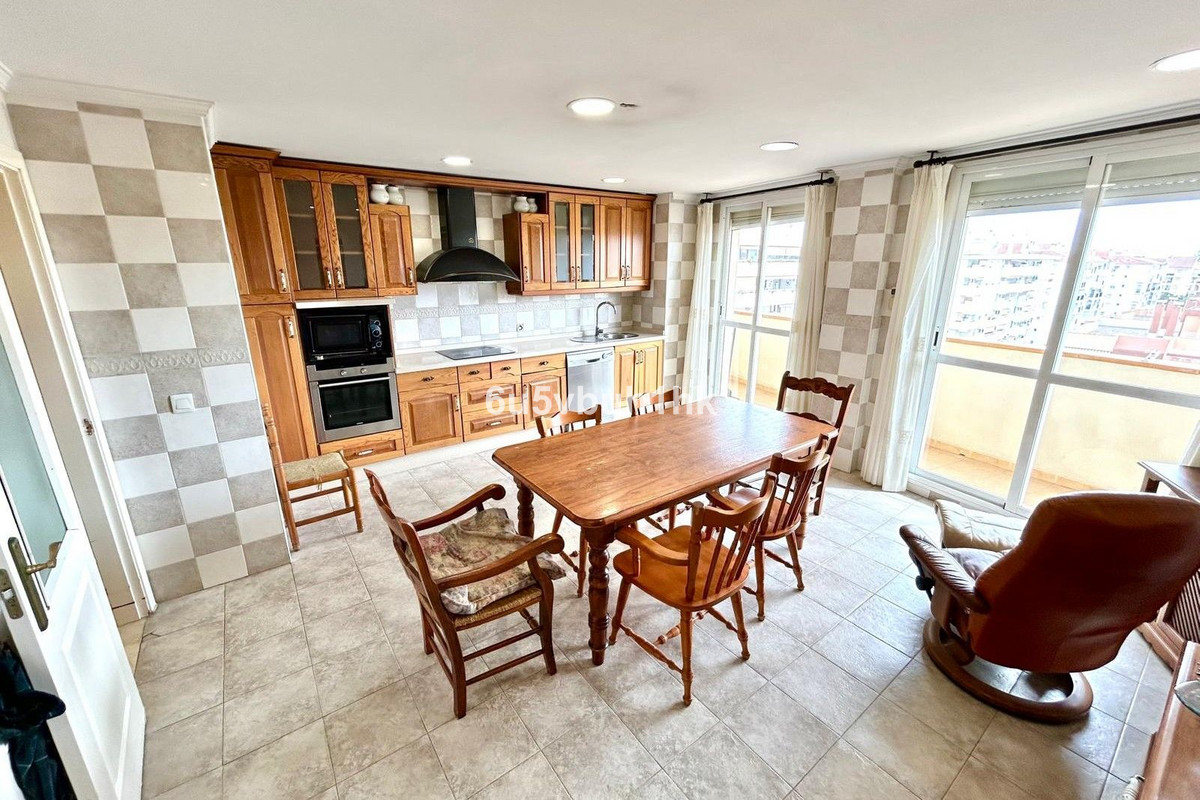 Te koop Gelijkvloers appartement Costa Del Sol Fuengirola € 425.000,-