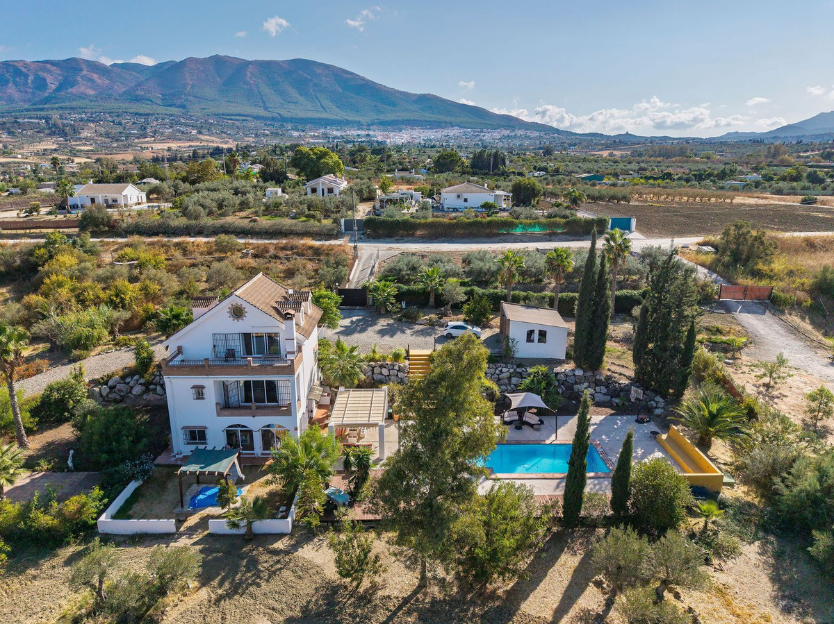 Te koop Vrijstaande Villa Costa Del Sol Alhaurín El Grande € 639.000,-