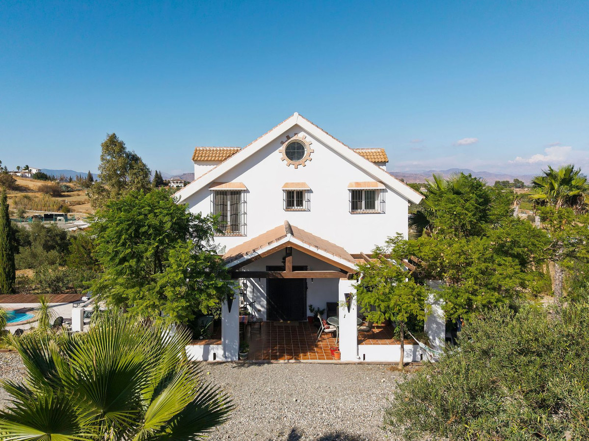 Te koop Vrijstaande Villa Costa Del Sol Alhaurín El Grande € 639.000,-
