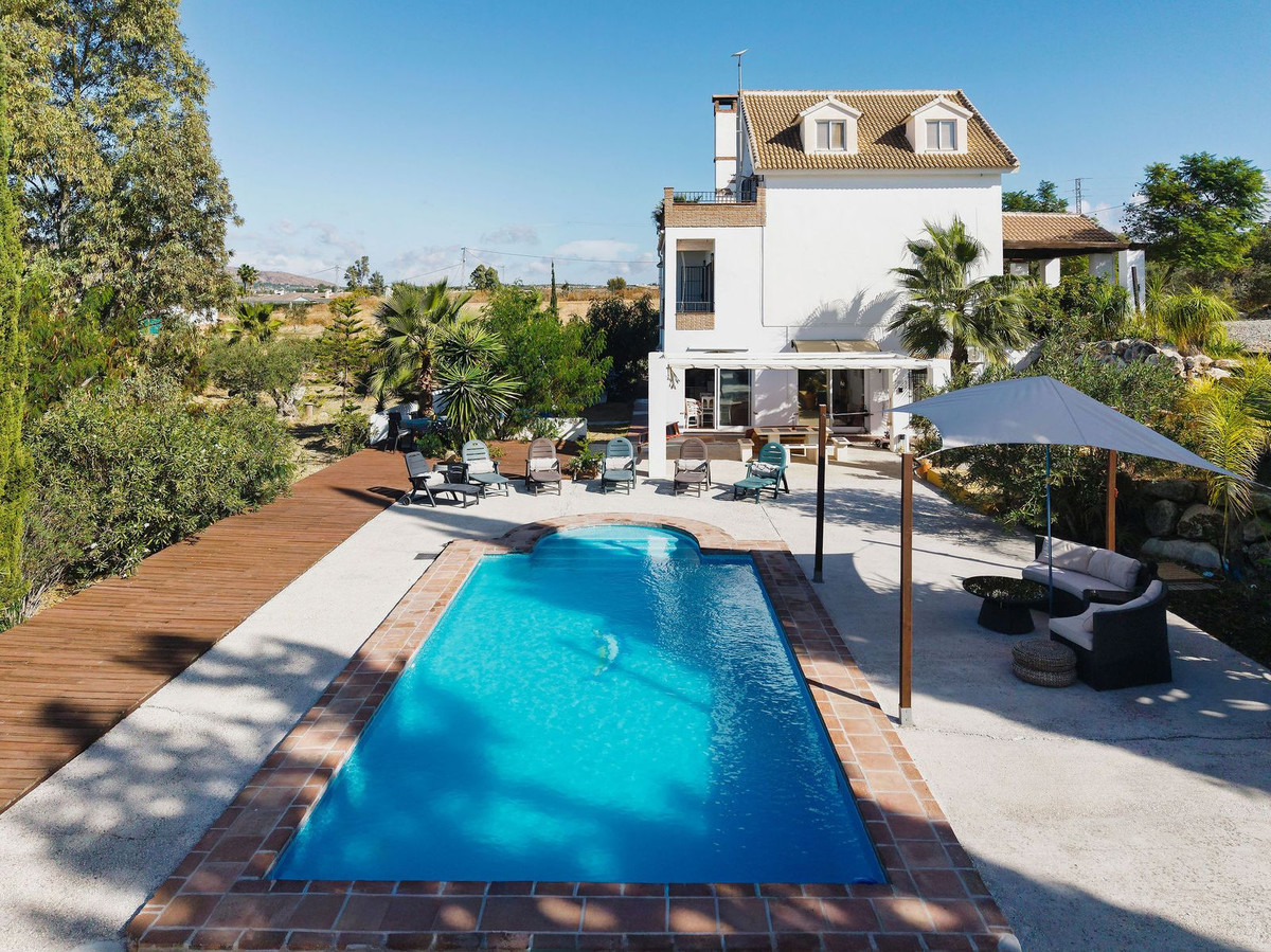 Te koop Vrijstaande Villa Costa Del Sol Alhaurín El Grande € 639.000,-