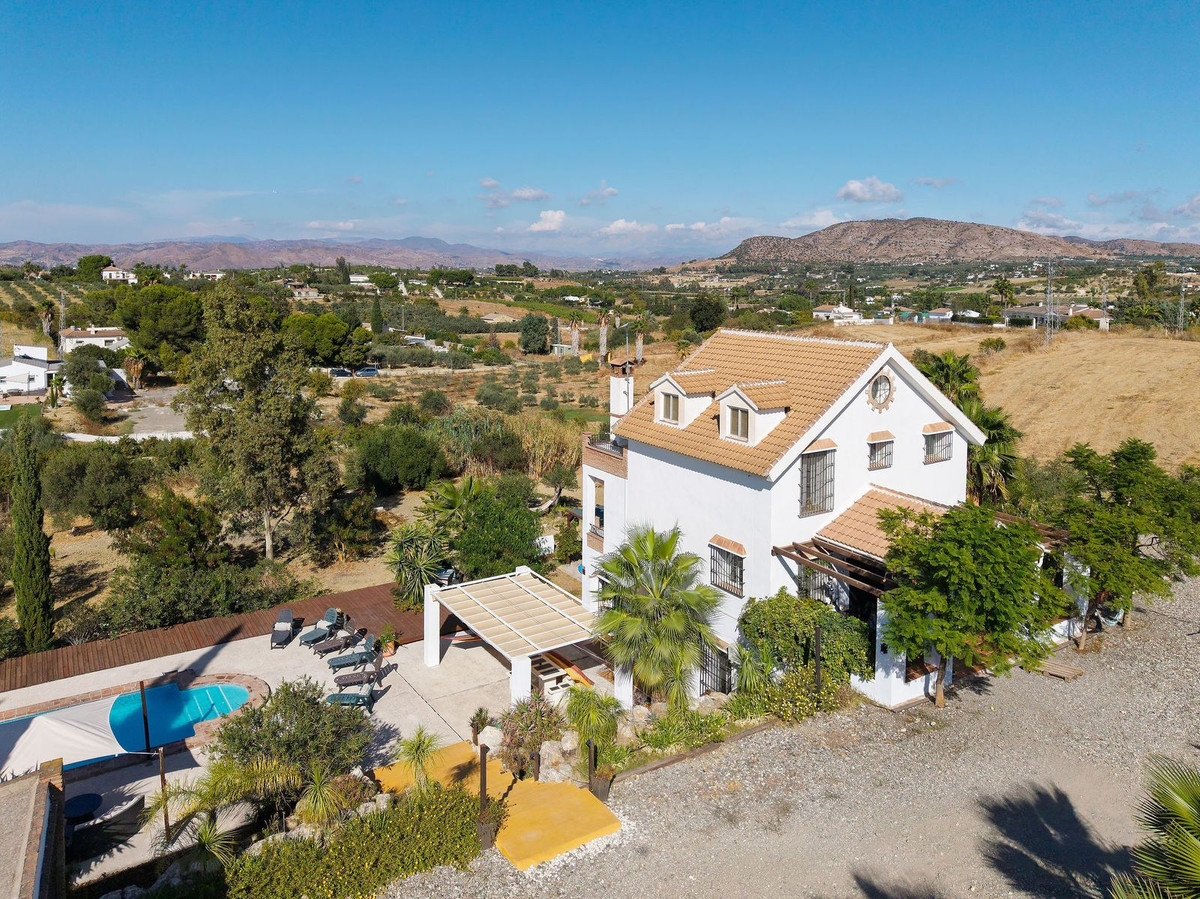 Te koop Vrijstaande Villa Costa Del Sol Alhaurín El Grande € 639.000,-