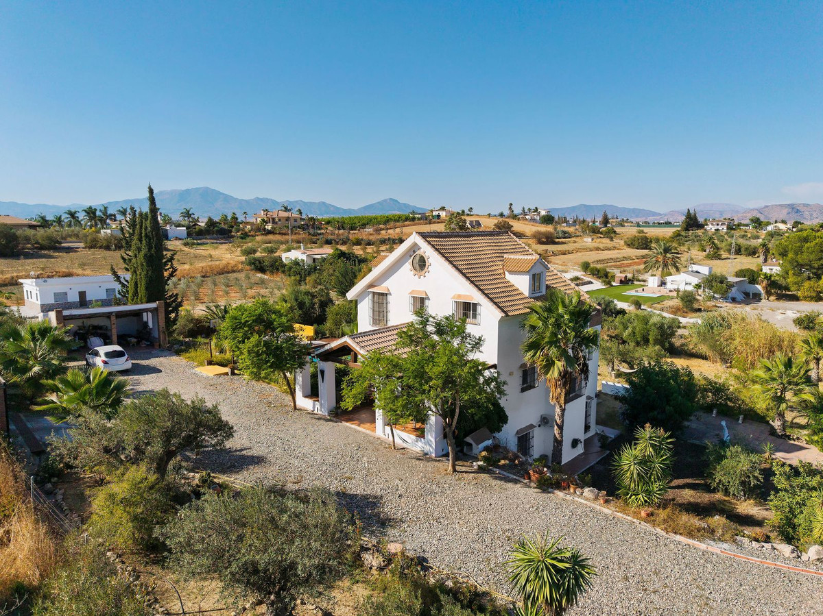 Te koop Vrijstaande Villa Costa Del Sol Alhaurín El Grande € 639.000,-