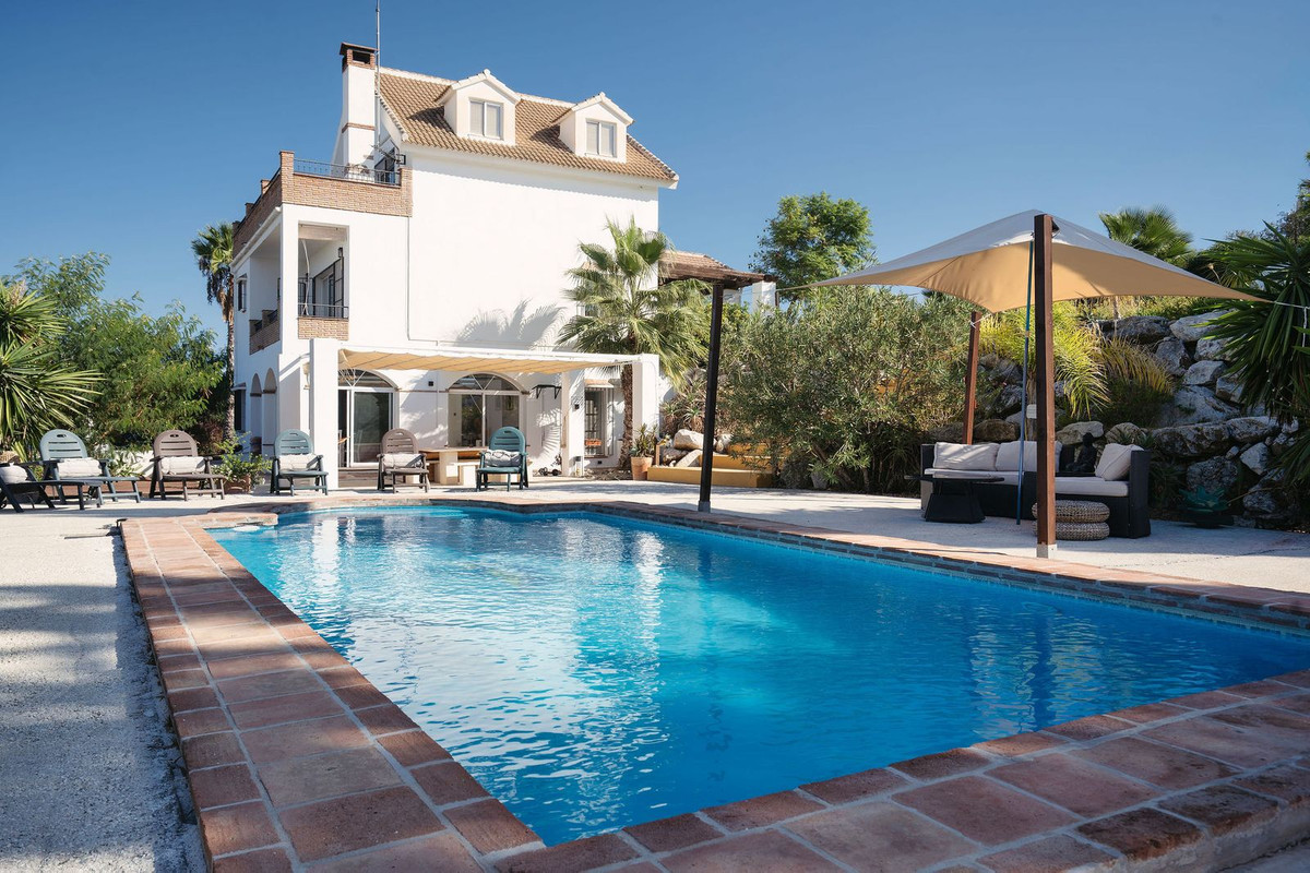 Te koop Vrijstaande Villa Costa Del Sol Alhaurín El Grande € 639.000,-