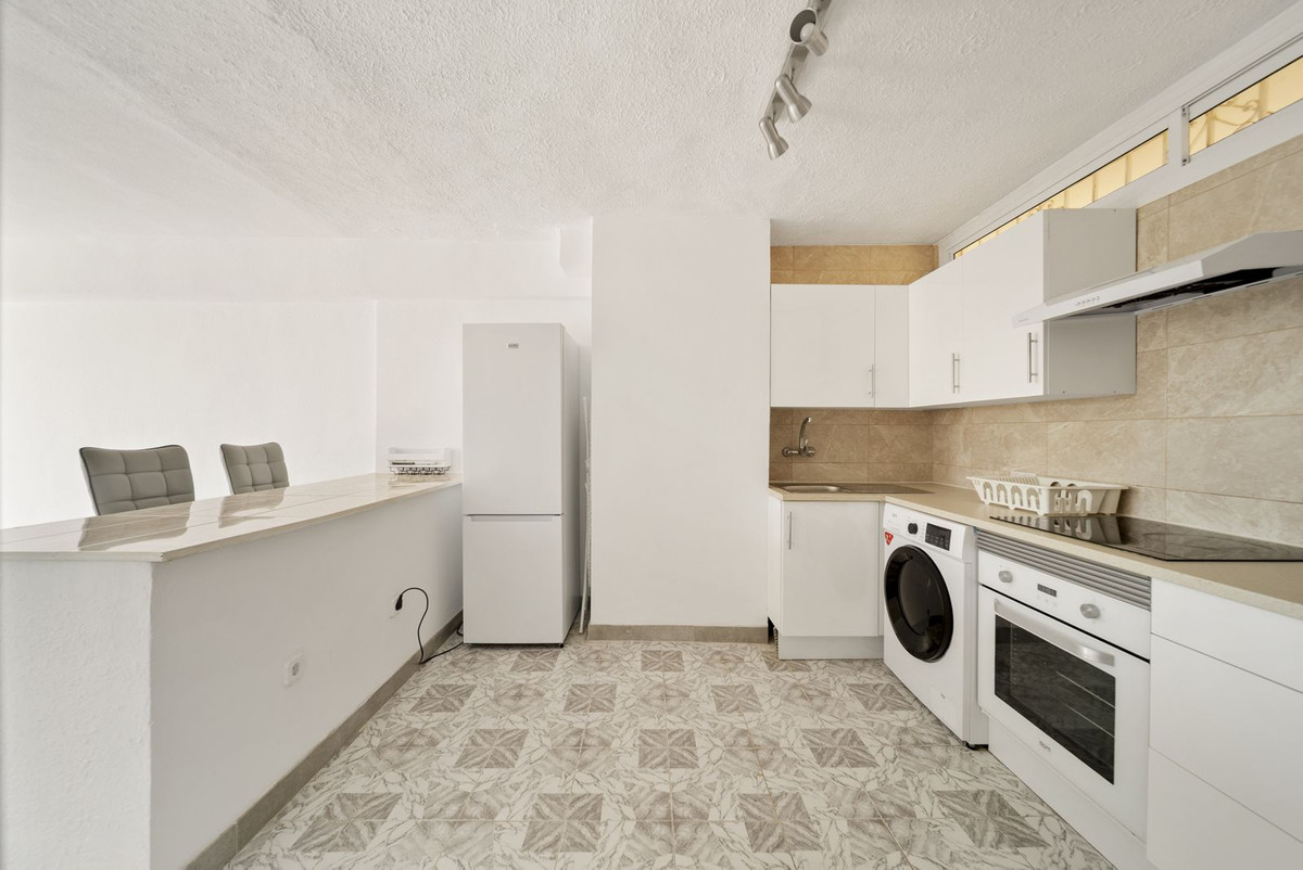 Te koop Bovenwoning Costa Del Sol Benalmadena Costa € 192.500,-