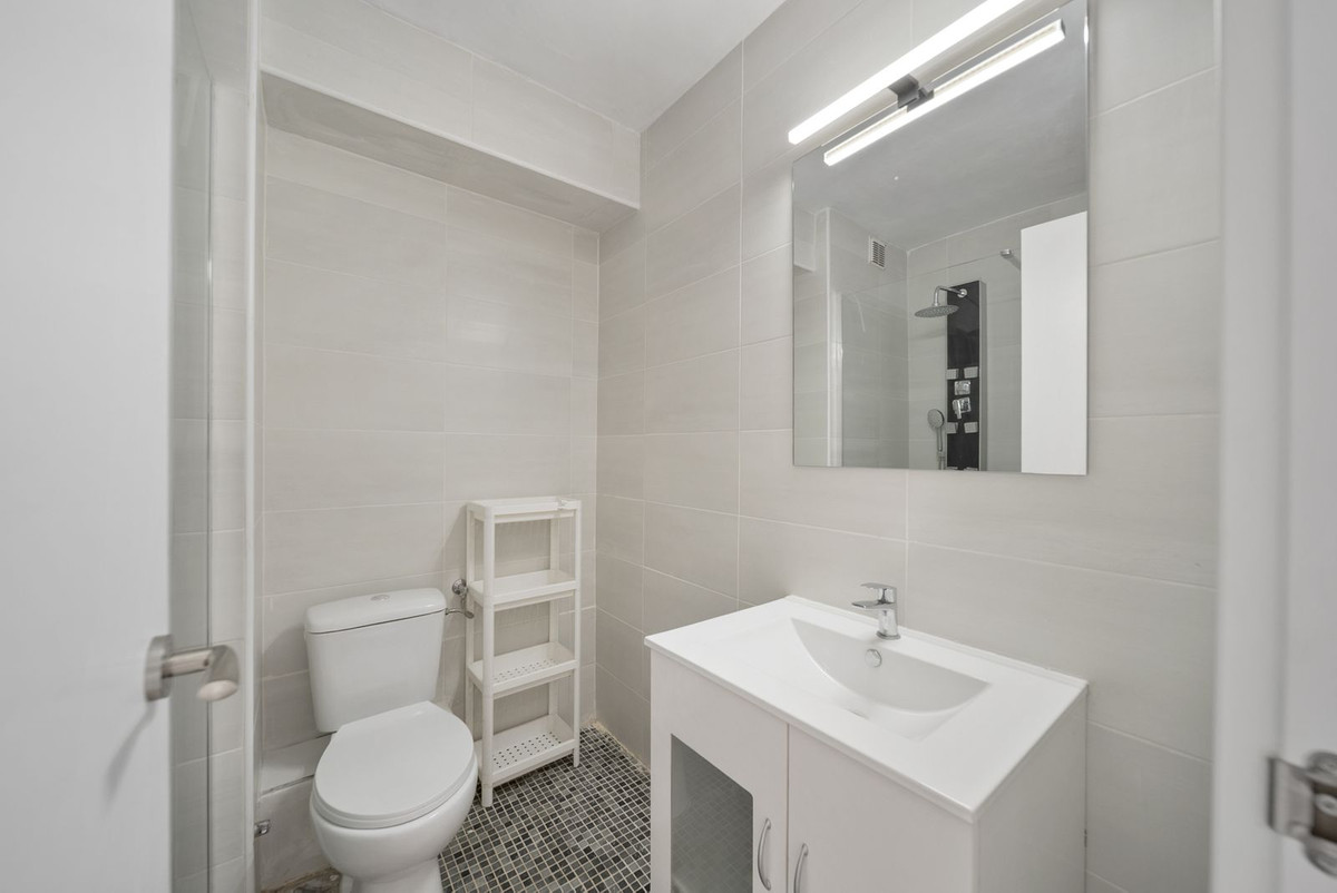 Te koop Bovenwoning Costa Del Sol Benalmadena Costa € 192.500,-