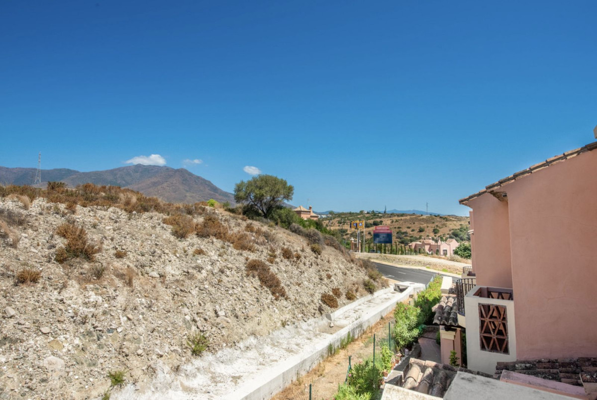 Te koop Herenhuis Costa Del Sol Estepona € 495.000,-
