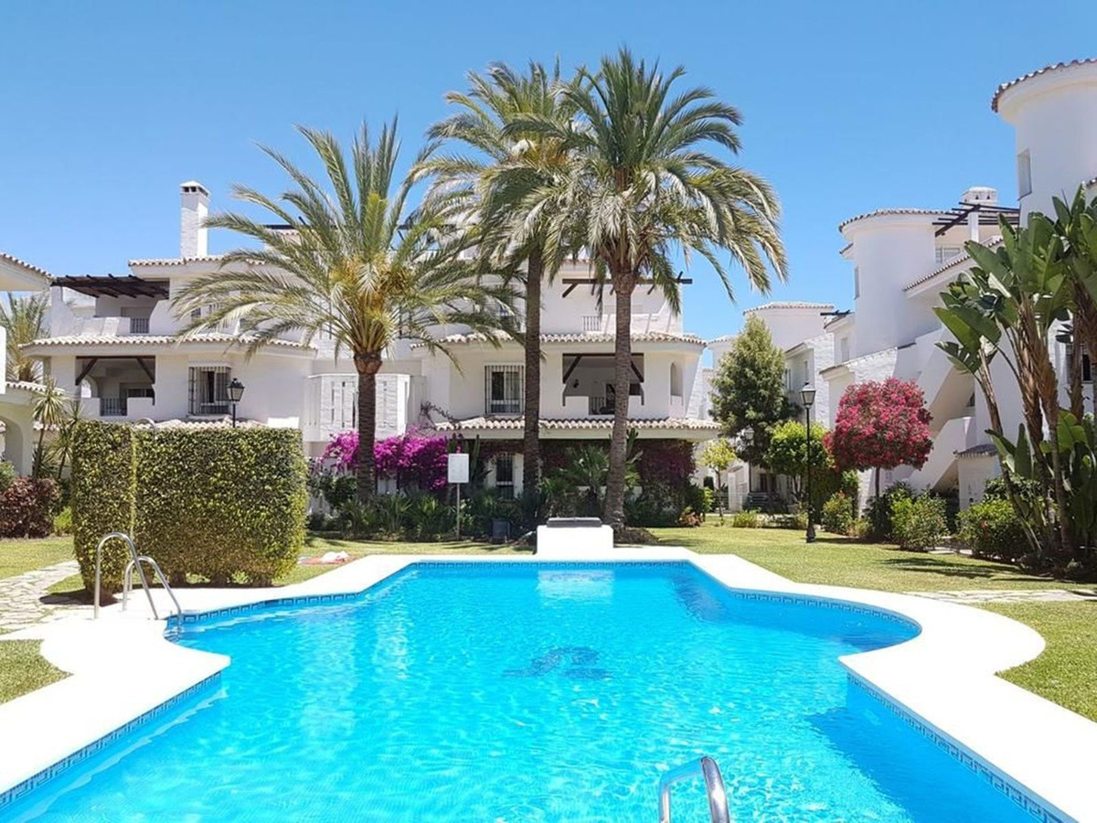 Te koop Gelijkvloers appartement Costa Del Sol Puerto Banús € 399.000,-
