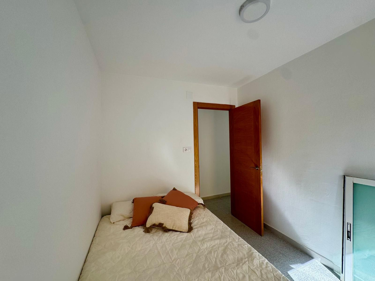 Te koop Middle Floor Apartment Costa Del Sol Málaga € 149.000,-