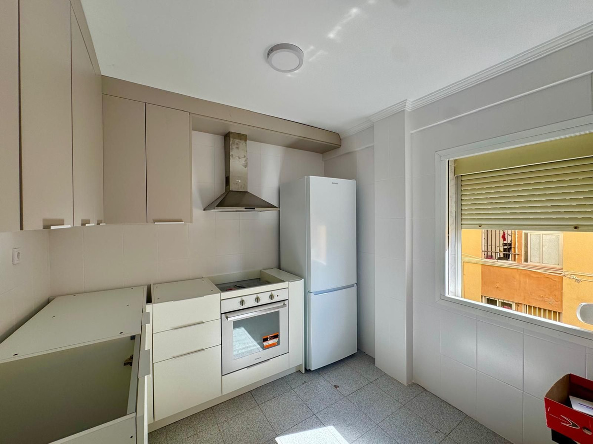 Te koop Middle Floor Apartment Costa Del Sol Málaga € 149.000,-