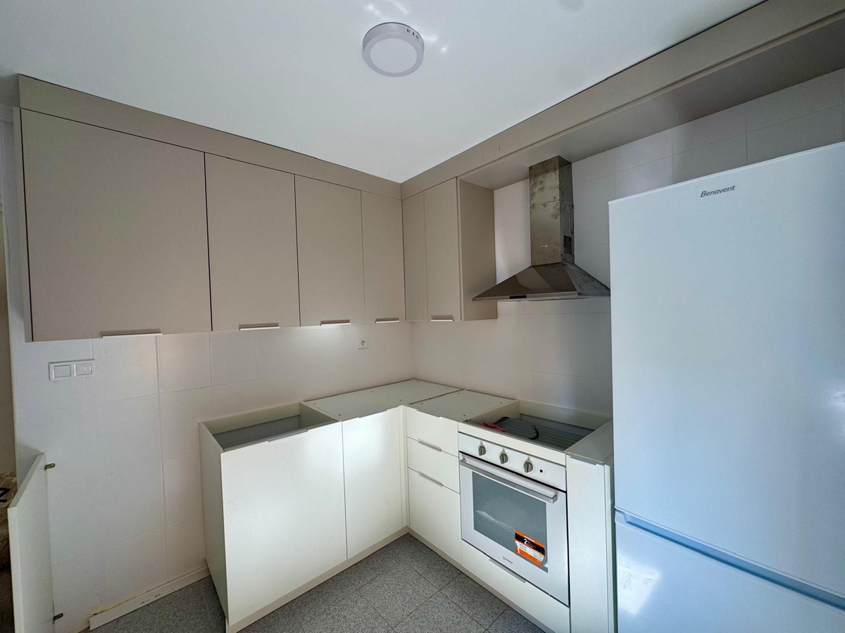 Te koop Middle Floor Apartment Costa Del Sol Málaga € 149.000,-