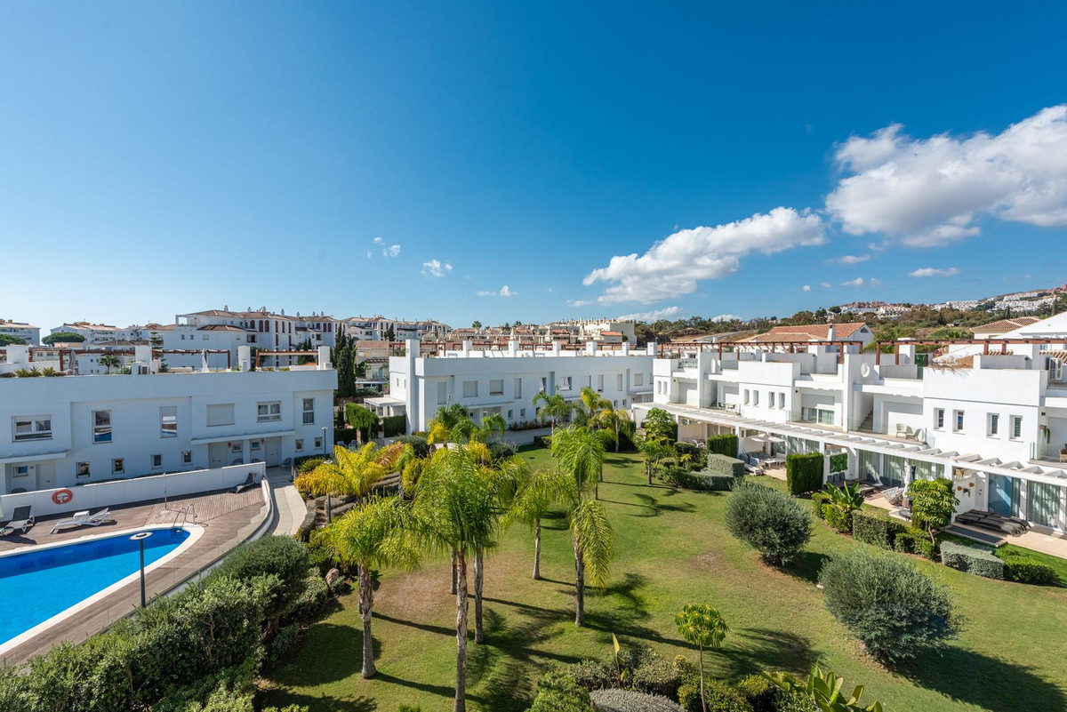 Te koop Herenhuis Costa Del Sol Calahonda € 739.000,-