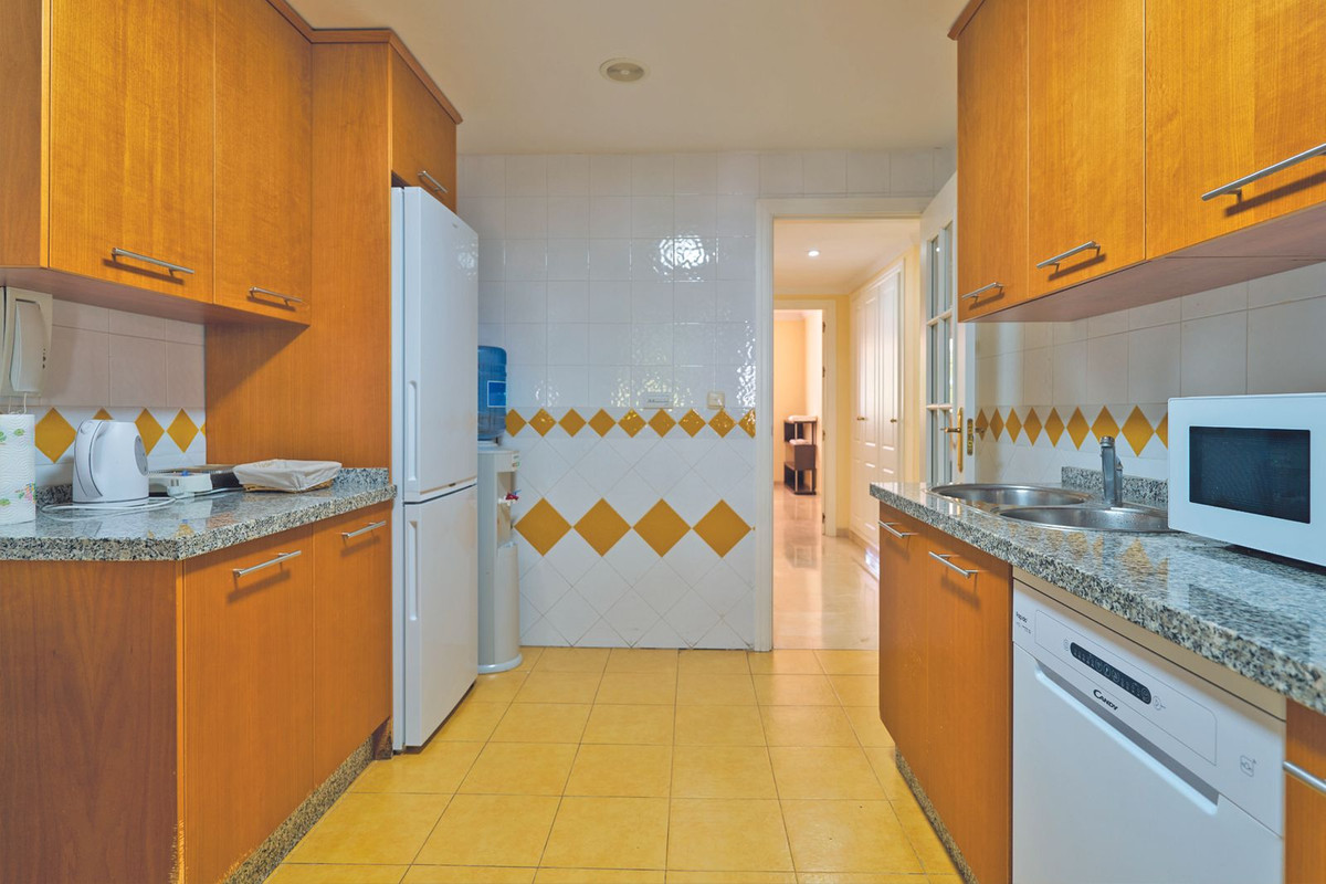 Te koop Gelijkvloers appartement Costa Del Sol Río Real € 395.000,-