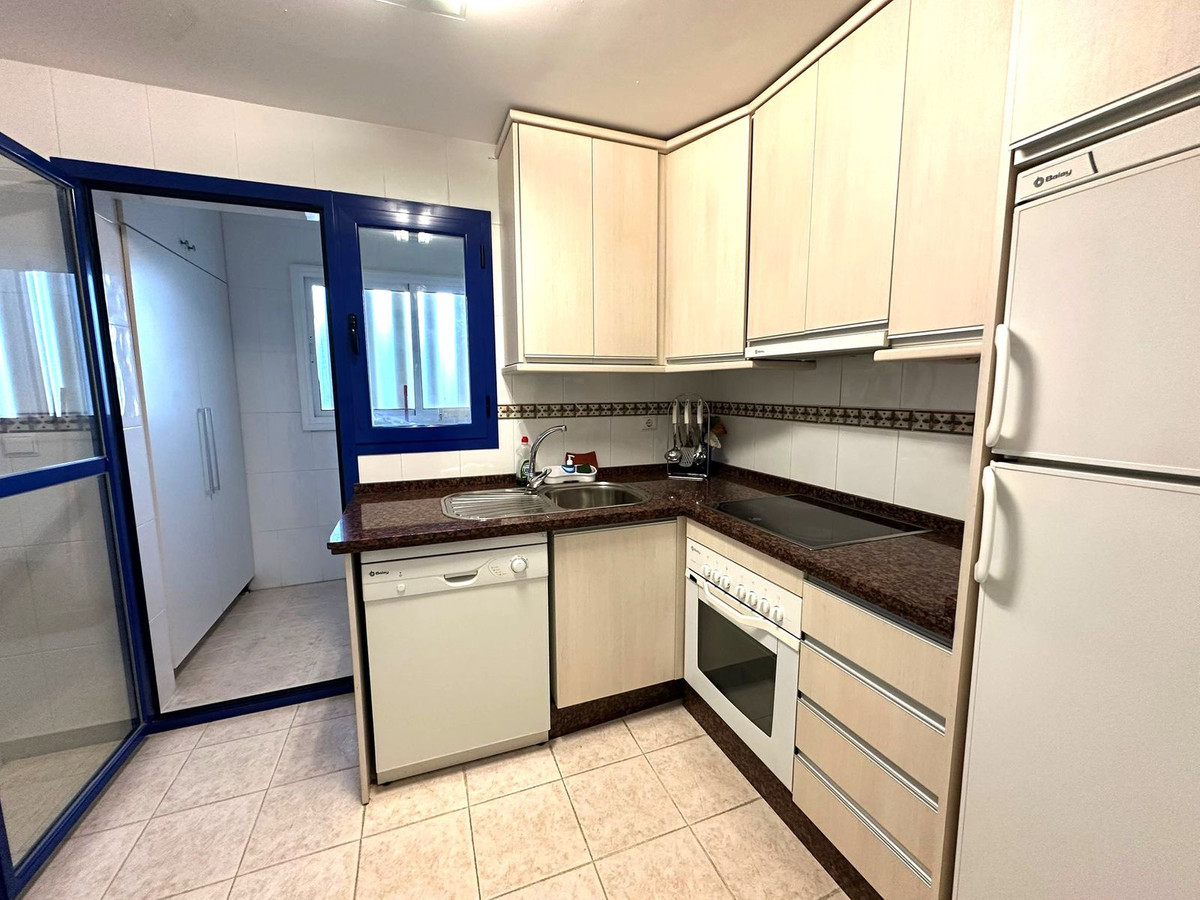 Te koop Middle Floor Apartment Costa Del Sol Manilva € 275.000,-