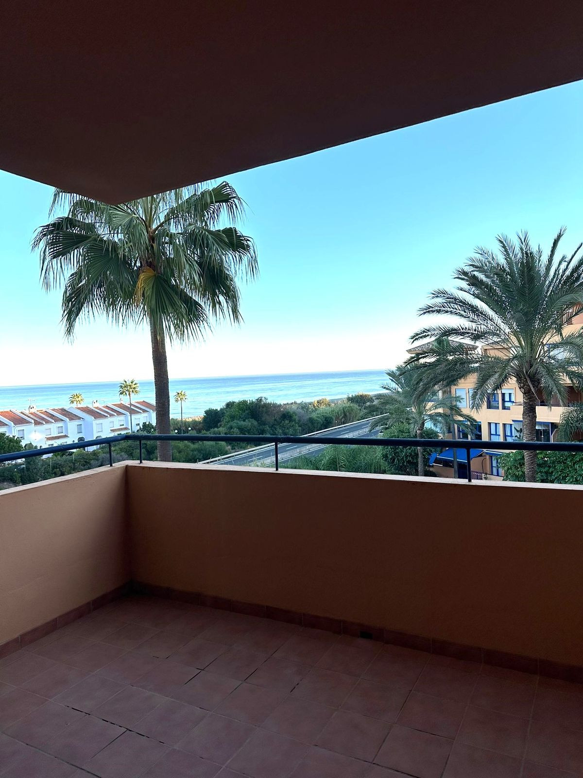 Te koop Middle Floor Apartment Costa Del Sol Manilva € 275.000,-