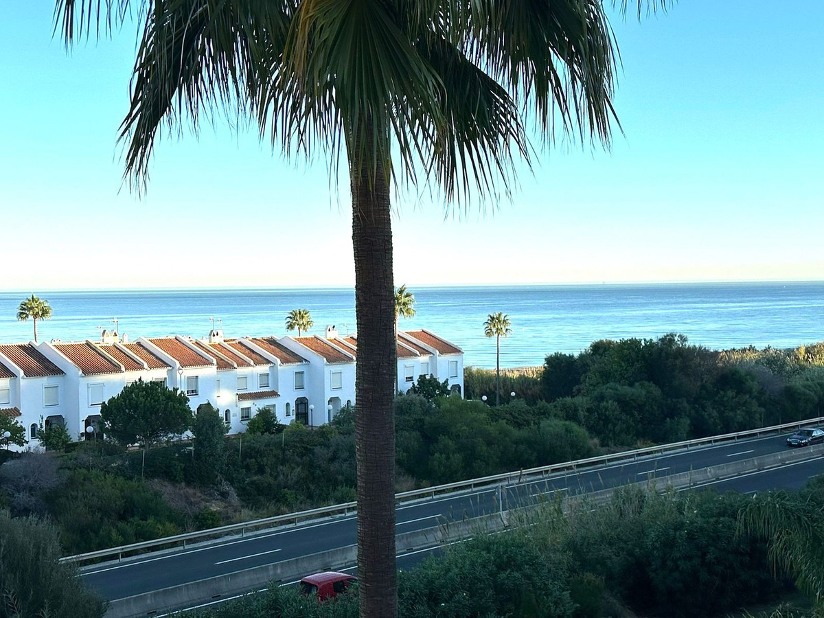 Te koop Middle Floor Apartment Costa Del Sol Manilva € 275.000,-
