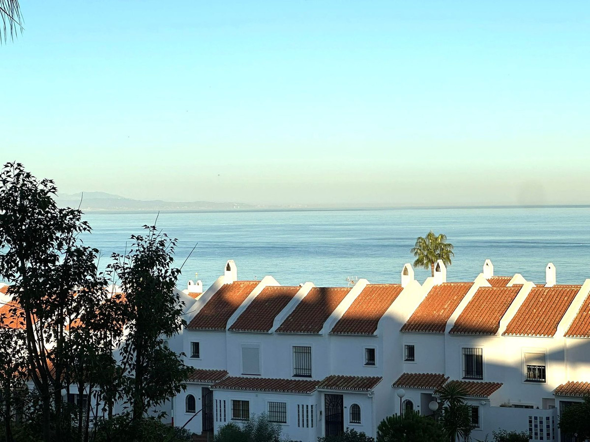 Te koop Middle Floor Apartment Costa Del Sol Manilva € 275.000,-