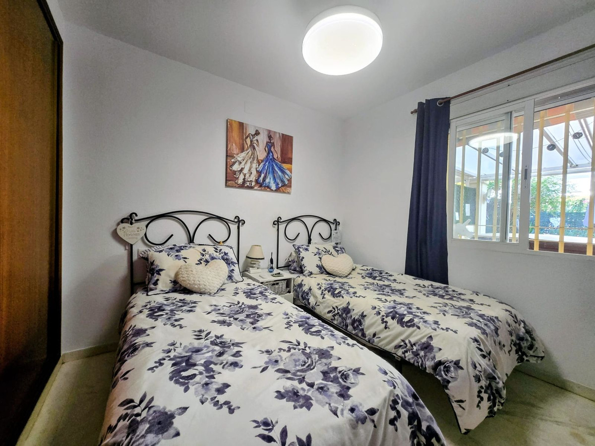 Te koop Gelijkvloers appartement Costa Del Sol La Carihuela € 349.000,-