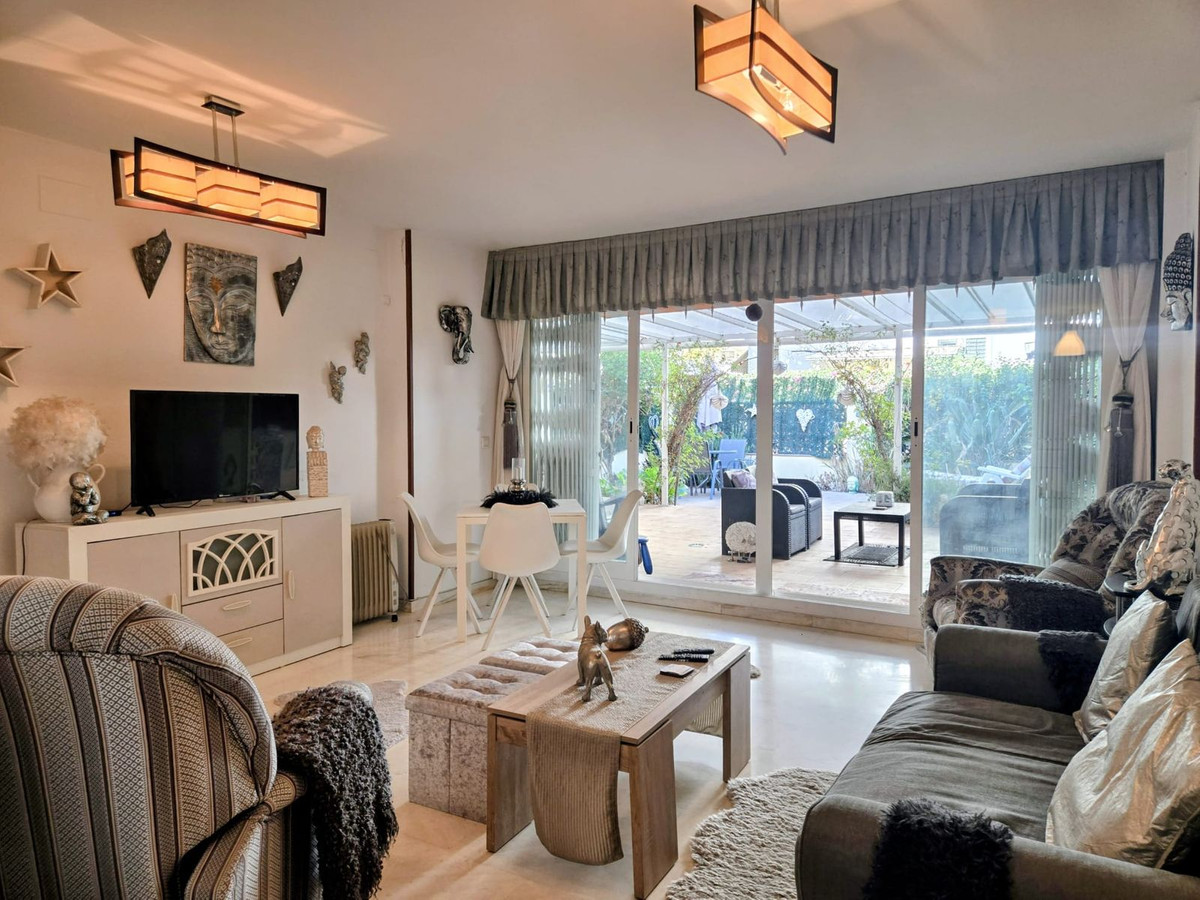 Te koop Gelijkvloers appartement Costa Del Sol La Carihuela € 349.000,-