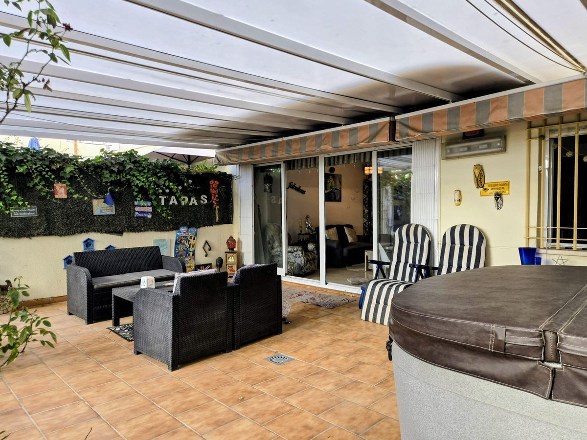 Te koop Gelijkvloers appartement Costa Del Sol La Carihuela € 349.000,-
