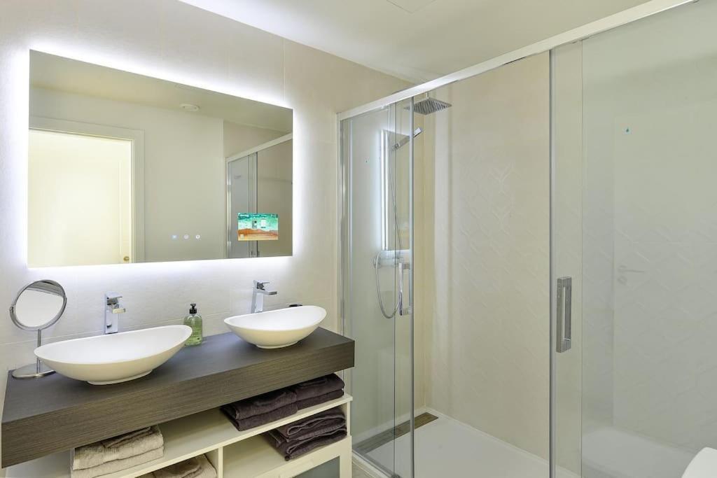 Te koop Herenhuis Costa Del Sol Manilva € 619.000,-