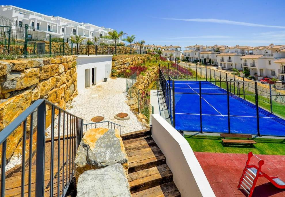 Te koop Herenhuis Costa Del Sol Manilva € 619.000,-