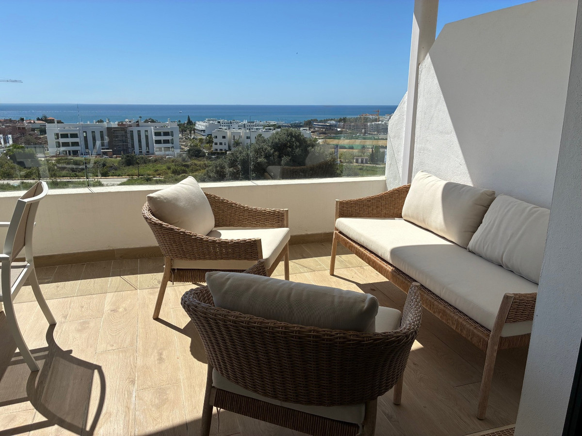 Te koop Middle Floor Apartment Costa Del Sol Estepona € 460.000,-